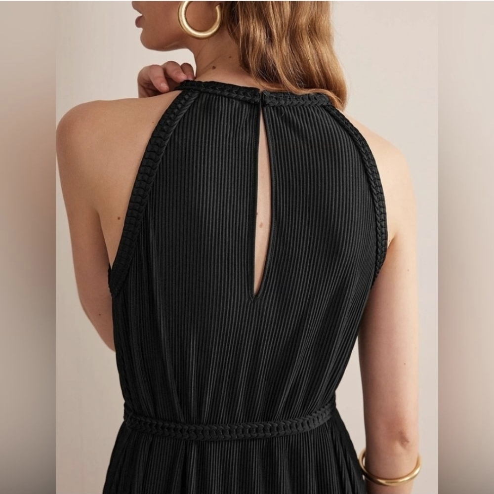 Boden Jersey Plisse Maxi Dress - Picture 3 of 15